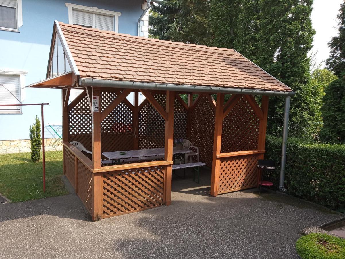 Atlas Apartman Buk Exterior photo